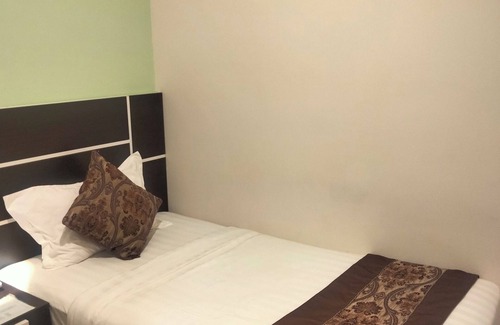 Kampung Permatang Tok Mamat Hotel | K GARDEN HOTEL (PB) SDN BHD