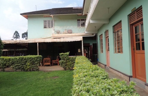 Kabale Bed & Breakfast | Kabale Backpackers A Budget Hostel In Kabale Town