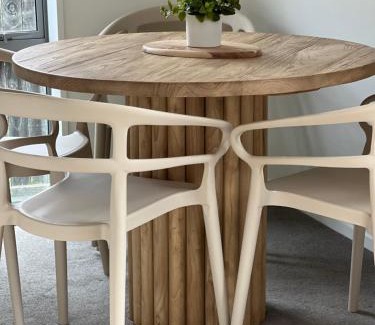 South Bay House | Kaikoura Blue haven in the bay