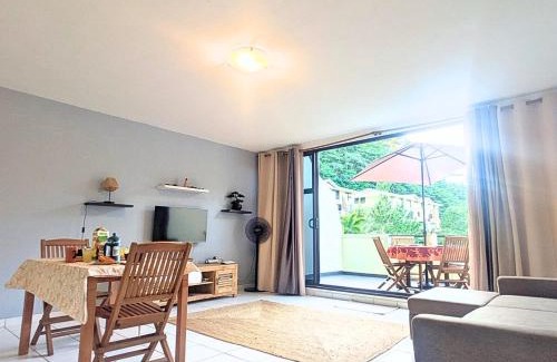 Teva I Uta Apartment | Kaimana Blue Pearl - Wifi - Pool - AC