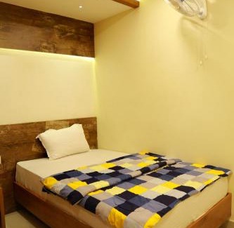 Tirur Cabin | Kaira Regency