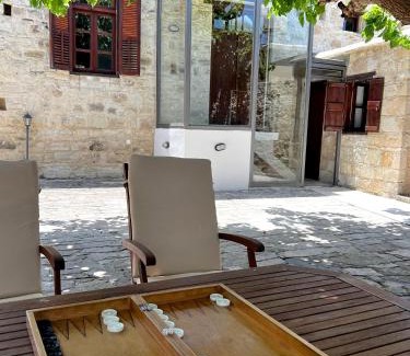 Amargeti Bed & Breakfast | Kaizer Suites