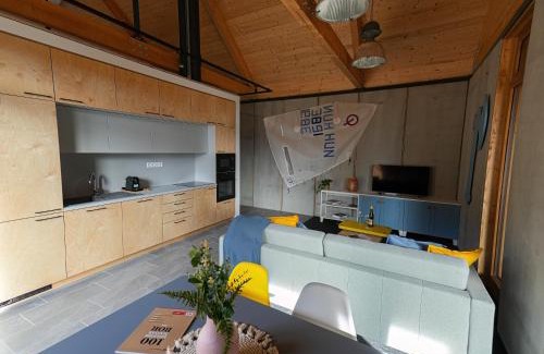 Velence Apartment | Kalóz apartmanház Velence