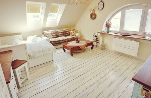 Rastislavice Bed & Breakfast | Kalvín Restaurant & Pension