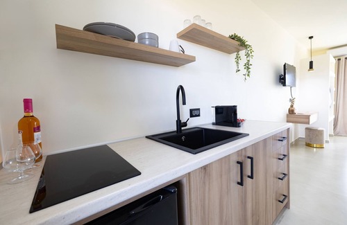 Alikanas Apartment | Kamara Apartments