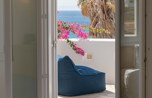 Antiparos Bed & Breakfast | KAMEO Antiparos
