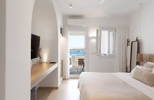 Antiparos Bed & Breakfast | KAMEO Antiparos