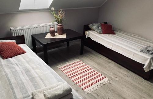 Zmigrod House | Kamienica pod Rakiem