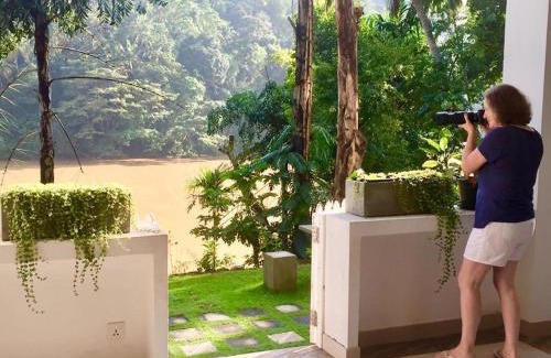 Tennekumbura Resort | Kandy Rivers Edge Nature Resort