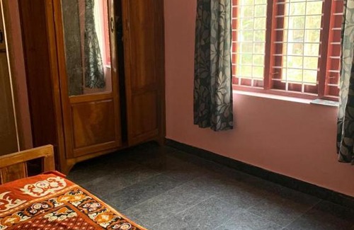 Ettumanoor House | Kannalayil Homestay