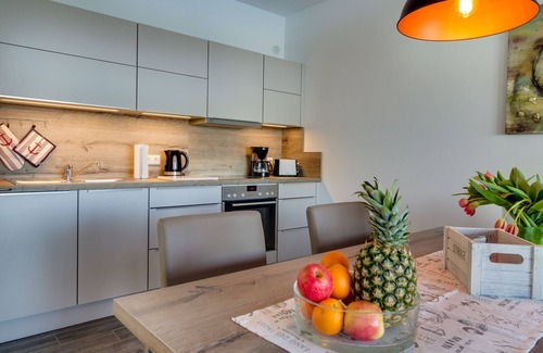 Grossposna Apartment | Kapitänskajüte by Interhome