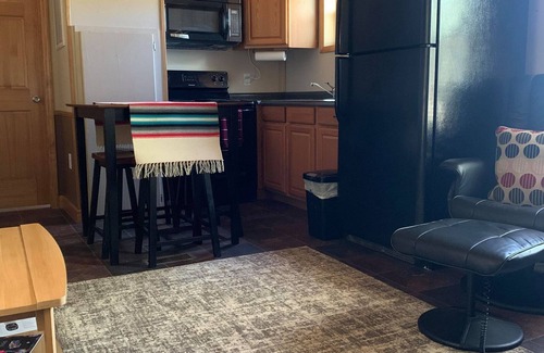 Sundance Cabin | Kara Creek Ranch - 2 Bedroom Cabin with Kitchenette #3