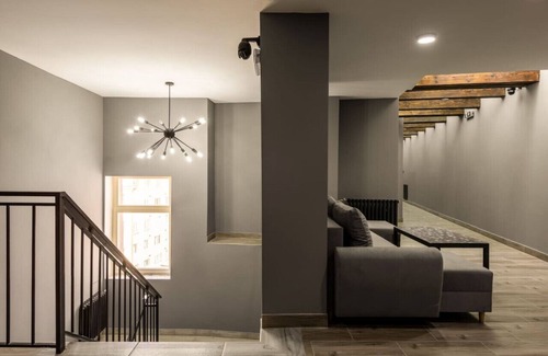 Karlovy Vary Condo | Karlovy Charme Inn: Deluxe 2BR Apt No.423