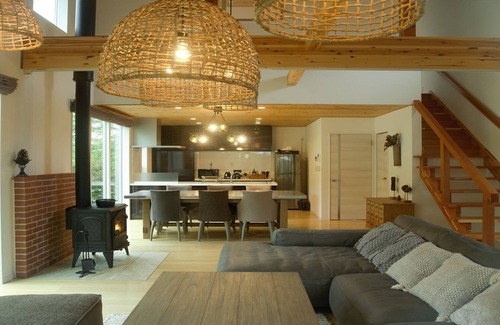 Kitasaku-gun Villa | KARUIZAWA Funny hours