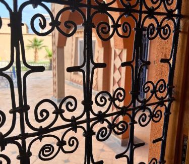 Souk Lakhmis Dades Villa | Kasbah des merveilles Dades