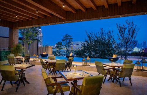 West Bay Hotel | Katara Hills Doha, Lxr Hotels & Resorts