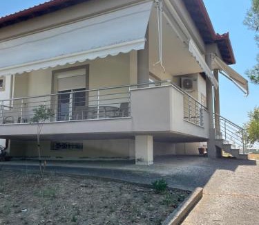 Ganochora House | Katerini Family Home