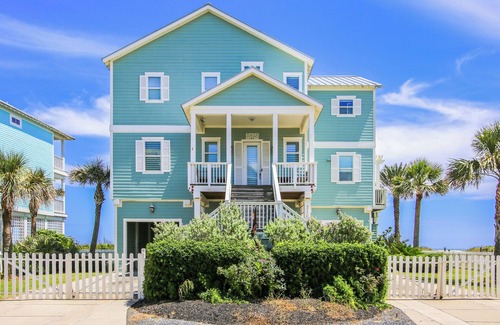 Beachside Village Cottage | Kathie's Beachfront Kottage