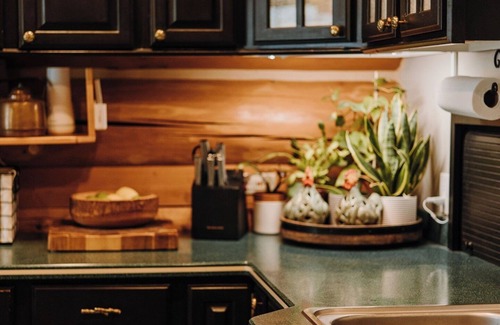 Lime Kiln House | Kayak on Lake Cavanaugh, HOT TUB, DOCK