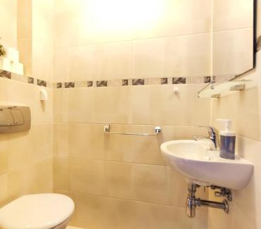 Krowodrza Apartment | Kazimierza Wielkiego 84 by Homeprime