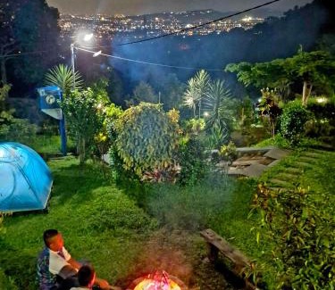 Cijeruk Cabin | Kebun Teduh Sukaharja Cijeruk Bogor