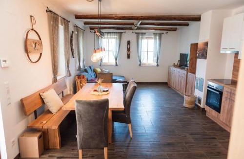 Eltendorf House | Kellerstöckl Uhudlerei 39