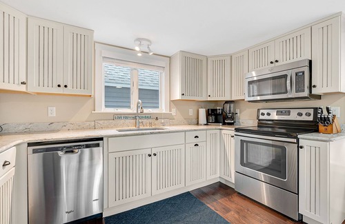 Kennebunk House | Kennebunk's Charming Beach Home