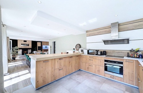 Saint-Pierre Ski Chalet | *Ker Lenn* au bord d'un étang, jolie propriété