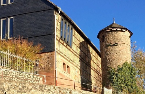 Amoneburg Apartment | Kestrel - Amanahof