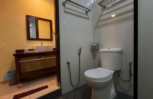 Parit Raja House | Kesuma Villa Parit Raja