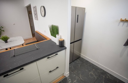 L'Hay-les-Roses Apartment | Keyless Modern and Spacious Appartment 90m2 Parking