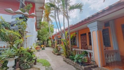 Champasak House | Khamphouy Guesthouse