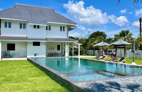 Khuekkhak Apartment | Khaolak Pool Villa with 3 bedrooms