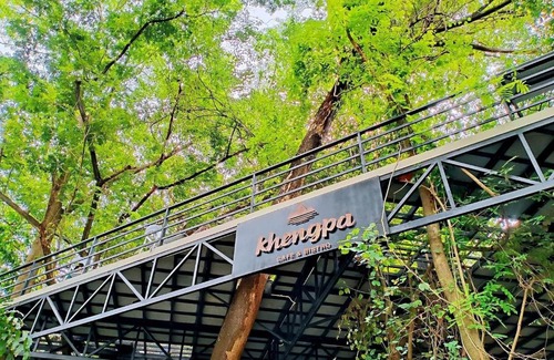 Chom Bueng Resort | Khengpa Cafe & Resort