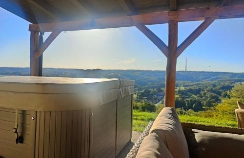 Nagybakonak House | KICIKLA Fire & Wine