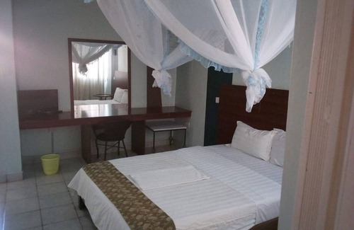 Kitui Bed & Breakfast | Kiembeni Resort