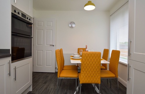 Lochgilphead Cottage | Kilin - sleeps 6 guests in 3 bedrooms