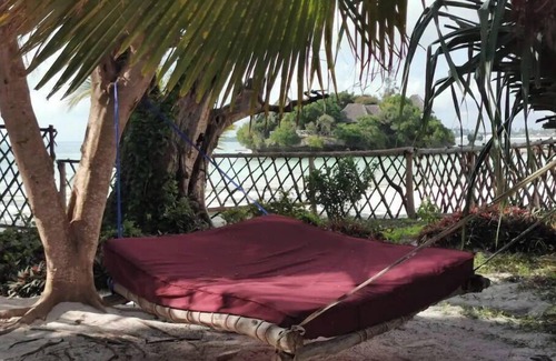 Pongwe Villa | Kimurimuri – Secluded Private Beach Property with Authentic Charm