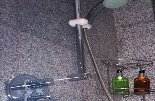 Giggleswick Bed & Breakfast | King William Guest House