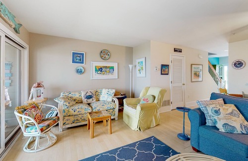 Fenwick Island House | Kings Grant Home Between Ocean & Bay w/Shared Pool, WD, WiFi - Bright and Cheerful