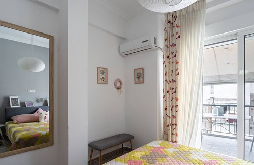 Kypseli Apartment | Kipseli's square apartemnt 1 bedroom 2 pers.