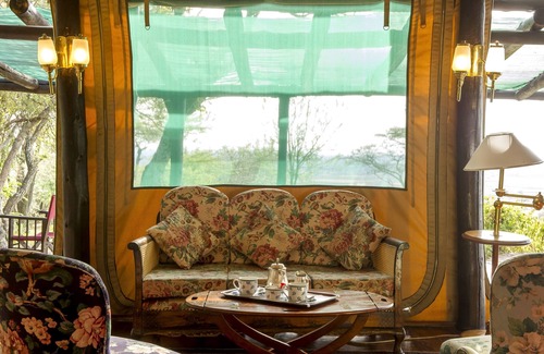 Serengeti National Park Hotel | Kirawira Serena Camp