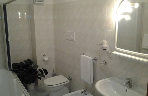 Viggiano Hotel | Kiris Hotel