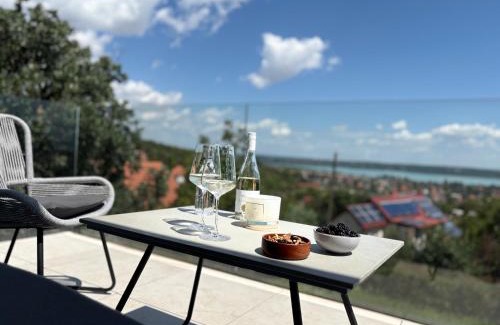 Balatonalmadi Villa | Kisfaludy Residence