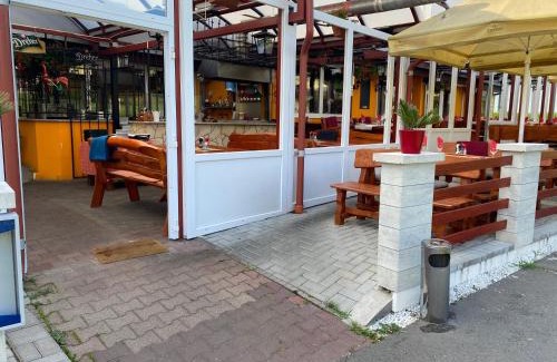 Zalaegerszeg House | Kiskakas Étterem