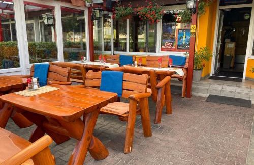 Zalaegerszeg House | Kiskakas Étterem