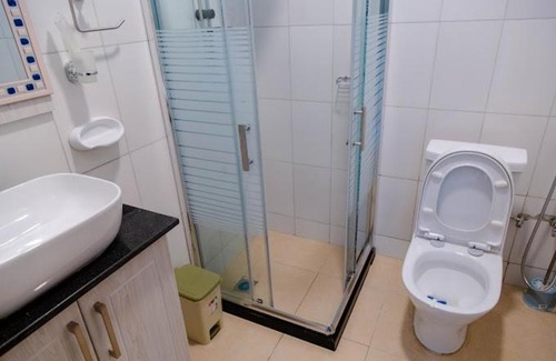 Buhongo Hotel | Kivu Summer House