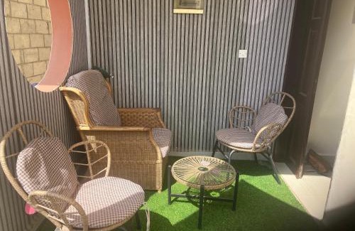 Kololi House | KJ Rooms