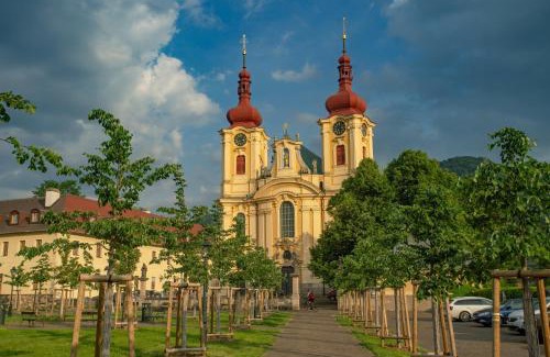 Hejnice House | Klášter Hejnice - vzdělávací, konferenční a poutní dům