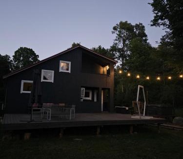 Idena House | KLĀNU MĀJA